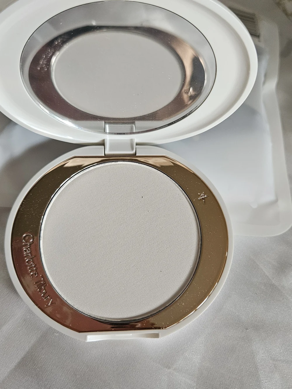 Charlotte Tilbury charlotte tilbury